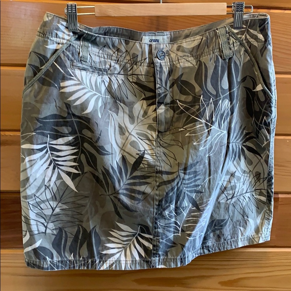 Hawaiian Print Skirt